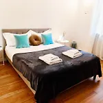 Riverside Loft Navigli - 110mq, 2br, 2bath, Sleeps 6