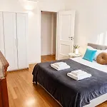 Riverside Loft Navigli - 110mq, 2br, 2bath, Sleeps 6 * Μιλάνο