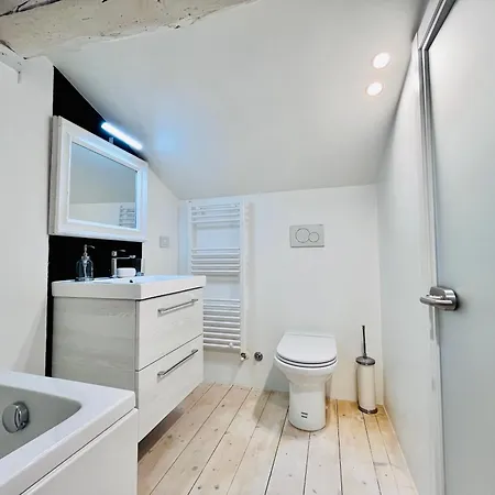 Apartment Riverside Loft Navigli - Spacious Two-bedroom