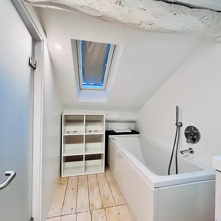Riverside Loft Navigli - Spacious Two-bedroom Apartment
