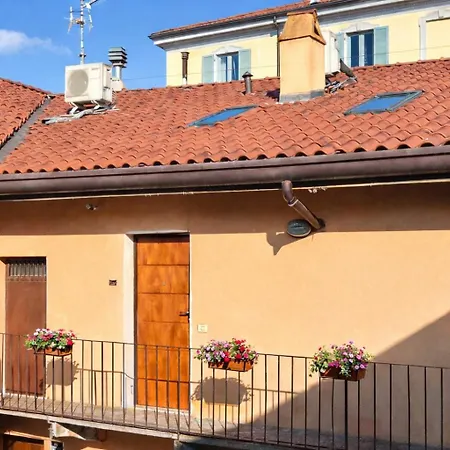 2 Levels Navigli Family Loft - 110mq, 2br, 2bath, 6 Guests アパート *