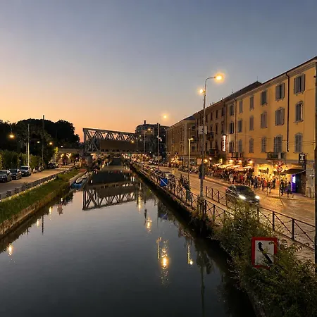 Apartman 2 Levels Navigli Family Loft - 110mq, 2br, 2bath, 6 Guests Milánó