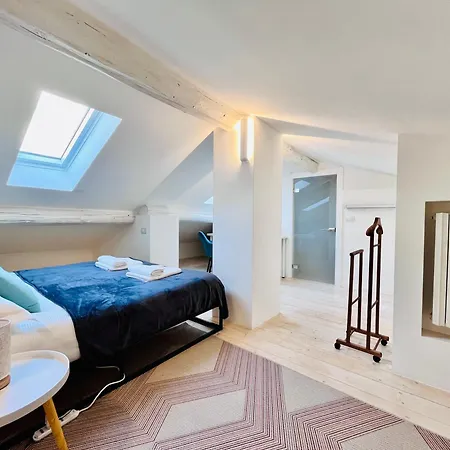 Riverside Loft Navigli - Spacious Two-bedroom Апартаменты Милан