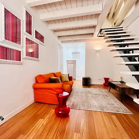 Riverside Loft Navigli - Spacious Two-bedroom Апартаменты